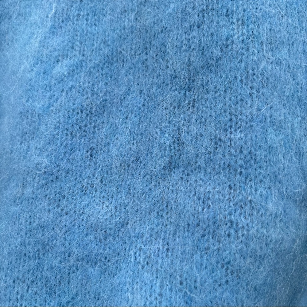 HEARST SWEATER — SEASHORE BLUE — size XL — EUC - Picture 6 of 7